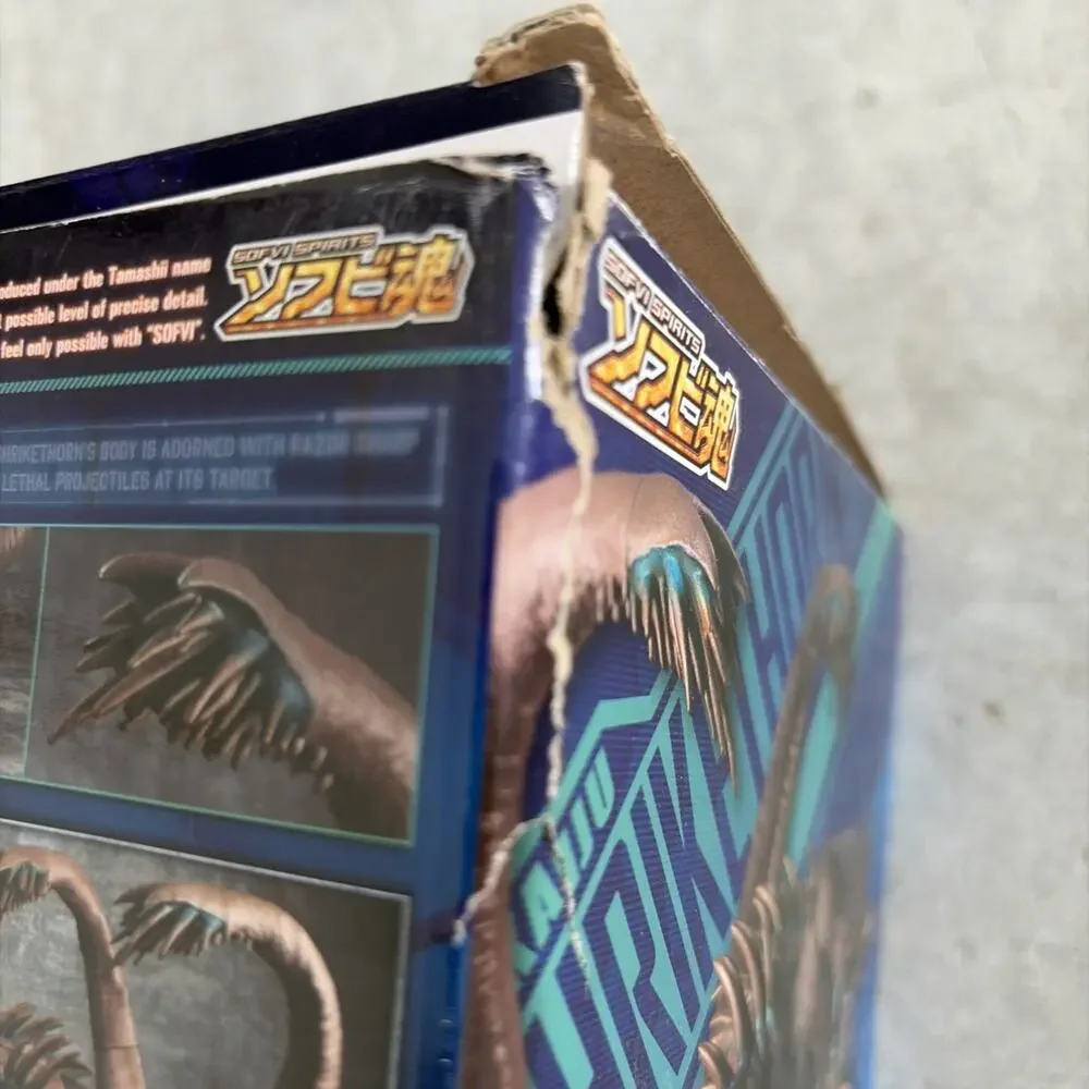 2018 BANDAI TAMASHII NATIONS SHRIKETHORN Pacific Rim Uprising KAIJU Figure
